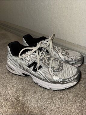 New Balance Women's White and Black 740 sneakers size 9